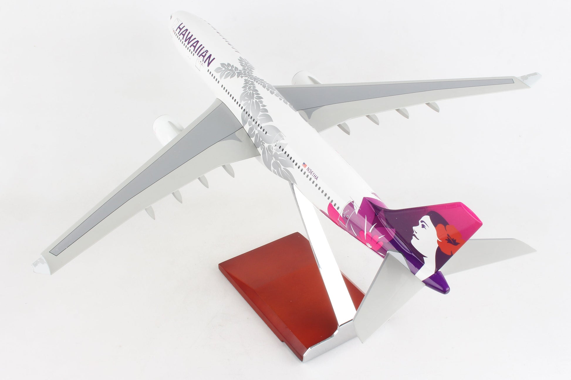 SKR9201 SKYMARKS HAWAIIAN A330-200 1/100 W/WOOD STAND & GEAR